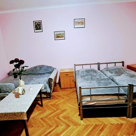 Apartment With A Nice Terrace In Old City Center Тбілісі Екстер'єр фото