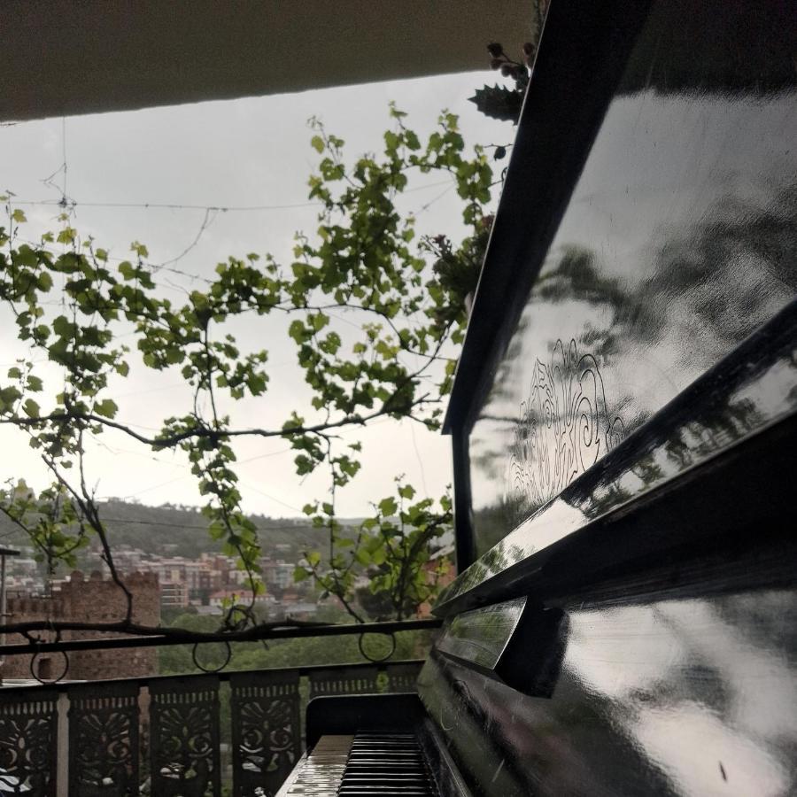 Apartment With A Nice Terrace In Old City Center Тбілісі Екстер'єр фото